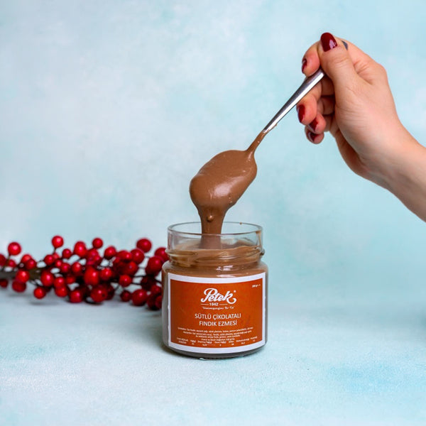 Petek 1942 Milk Chocolate Hazelnut Spread 200g (7.05 oz)